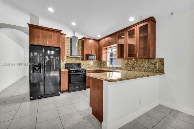 Building Photo - 2230 NW 145th Ave
