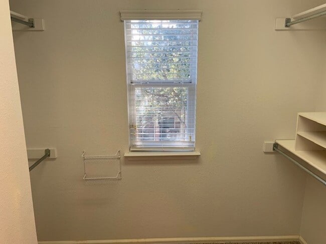 Building Photo - 13315 Bristow Dawn