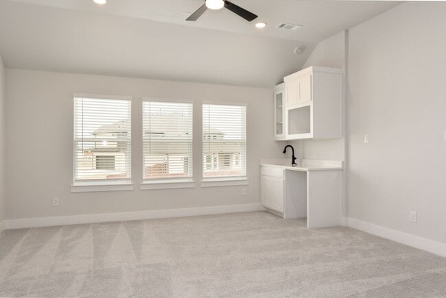 Building Photo - 1609 Whisperwood Wy