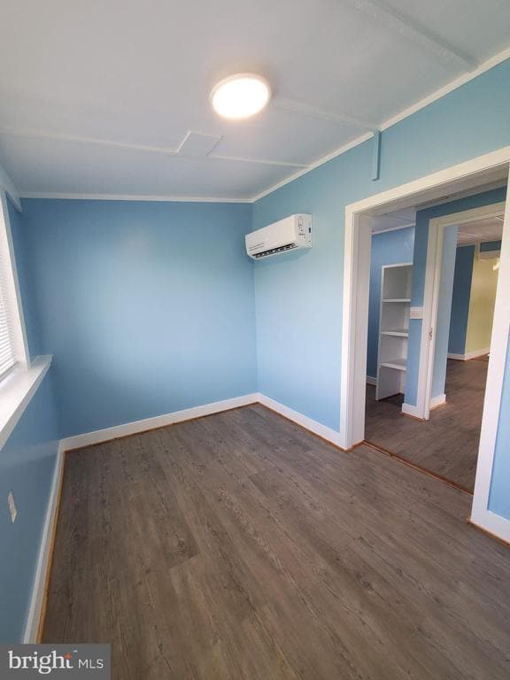 Building Photo - 448 Ridgeview Rd