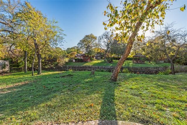 Building Photo - 2740 Teakwood Ln