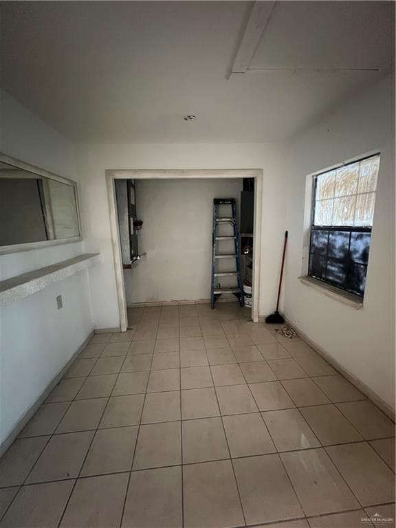 Building Photo - 16 Apache Dr