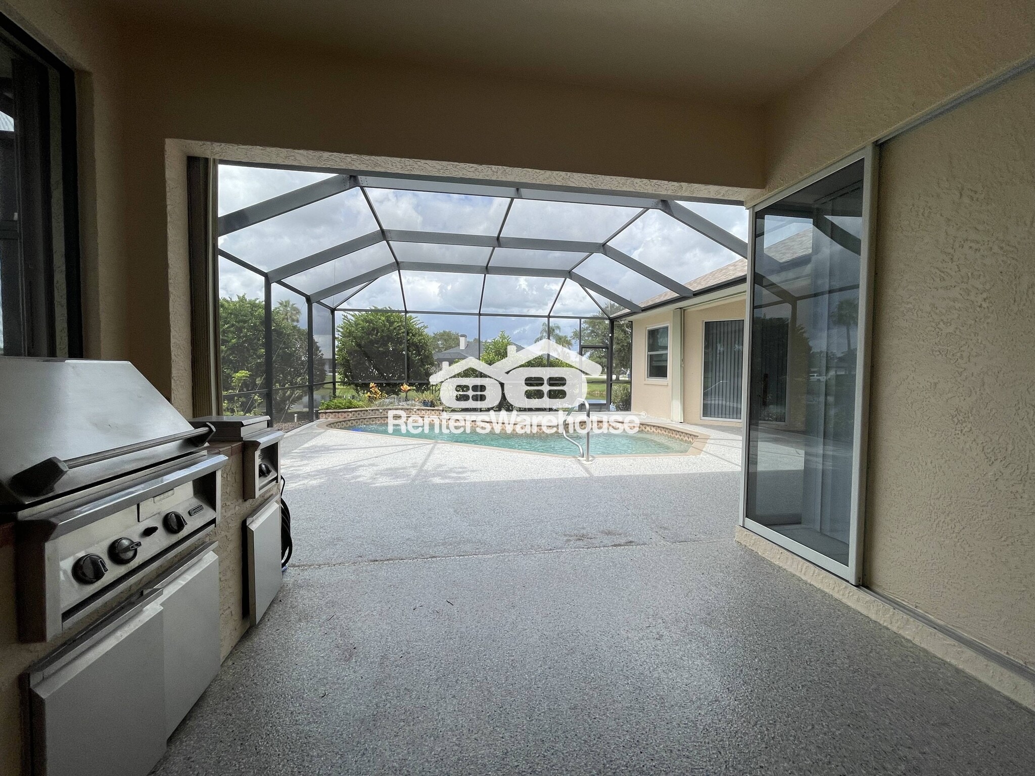 Building Photo - 8946 Province St