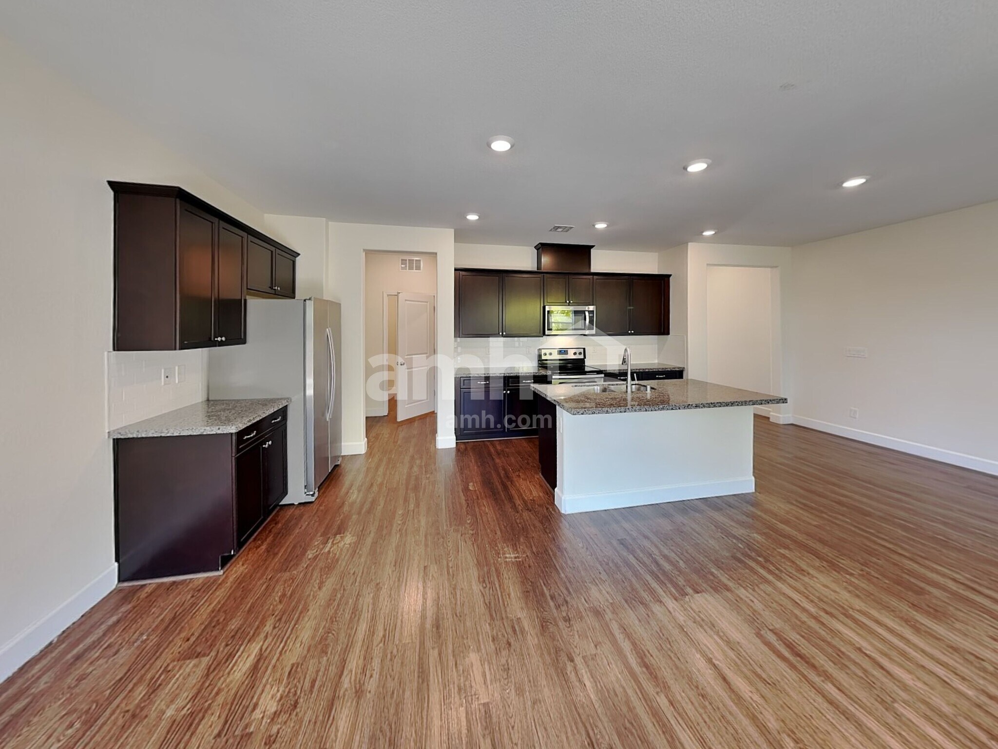 Building Photo - 9289 Baylee Bay Court