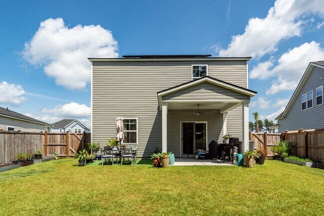 Building Photo - 239 Pine Crest View Dr