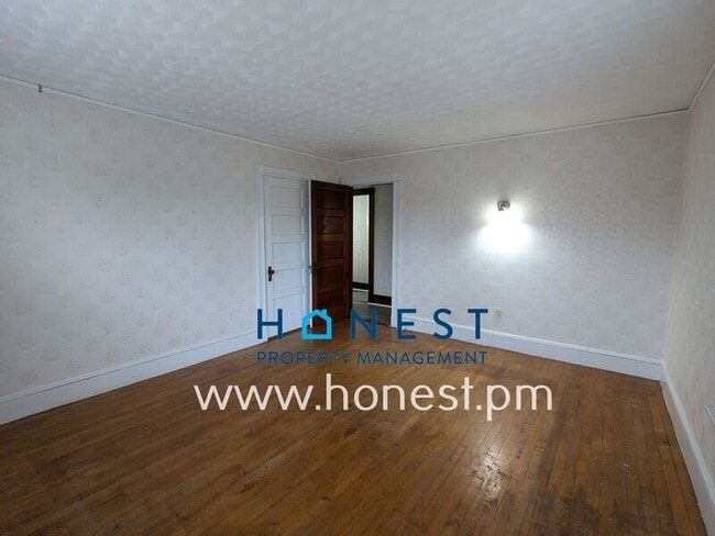 Building Photo - 1 Deeb St