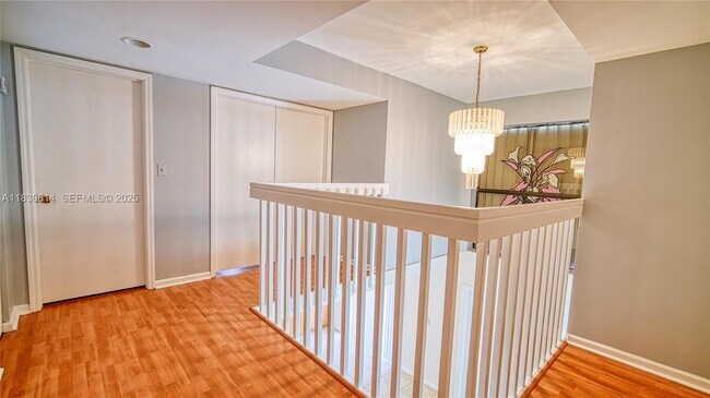 Building Photo - 11101 SW 15th Manor