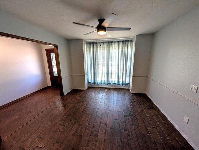 Building Photo - 10133 Bromley Ct