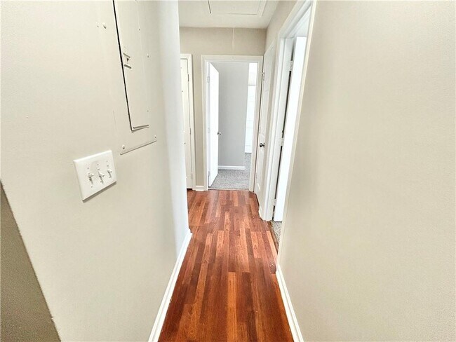 Building Photo - 845 Store House Ct