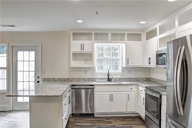 Building Photo - 203 Morris Ln