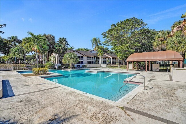 Building Photo - 14170 SW 93rd Ln
