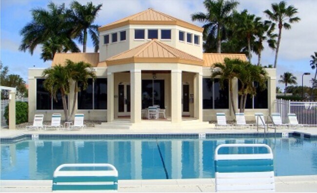 Building Photo - 7760 Emerald Cir