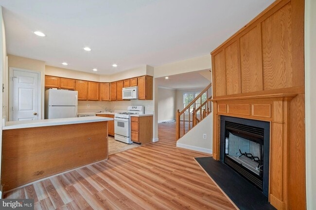 Building Photo - 6138 Joust Ln