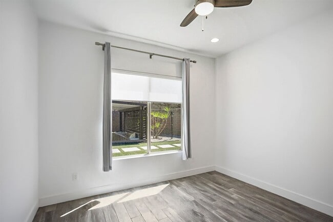 Building Photo - Single Story Pool Home In Reverence Guard Gated Community