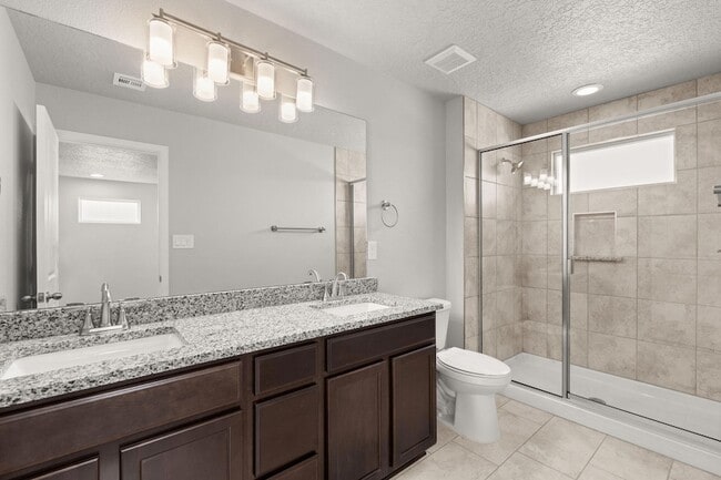 Building Photo - 4030 Silver Springs Road NE