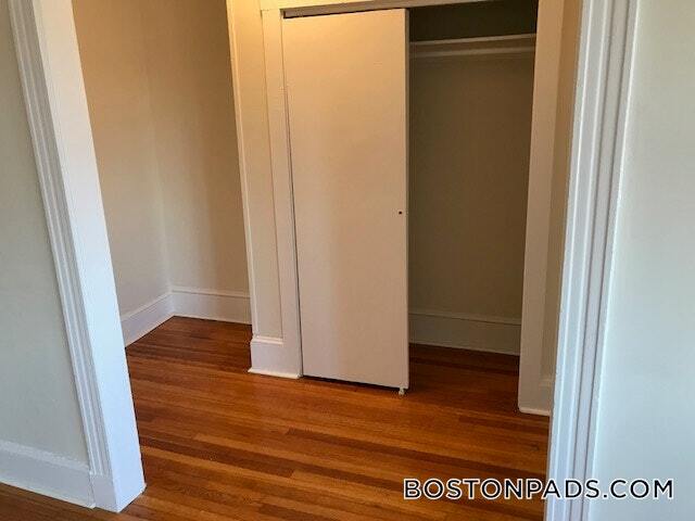 Building Photo - 88 Washington St