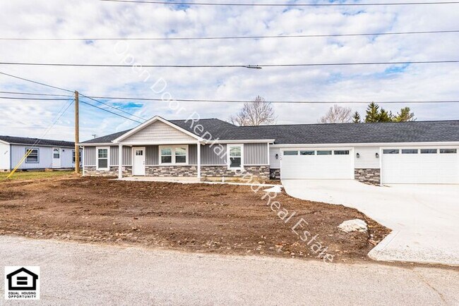 Building Photo - 10545 Old Leo Rd