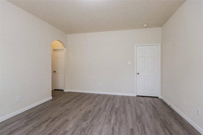 Building Photo - 9807 Piave Drive