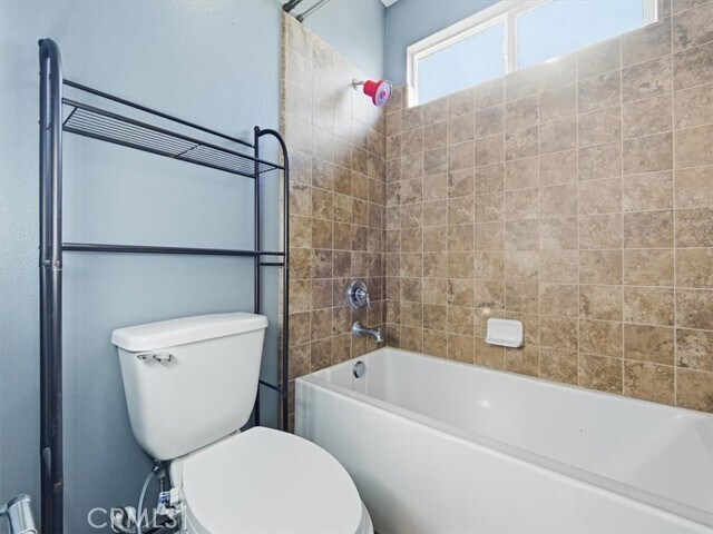 Building Photo - 2947 Gilbert Ave