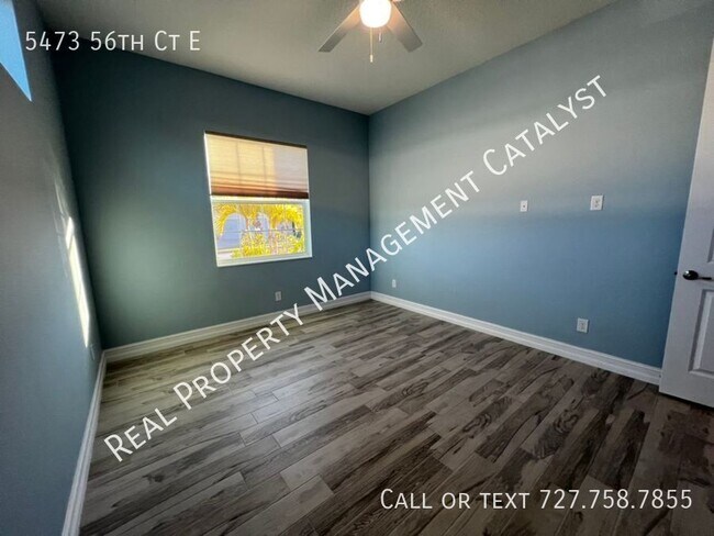 Building Photo - 5473 56th Ct E