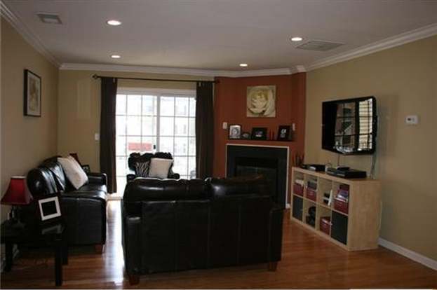 Building Photo - 1127 Fernwood Ct