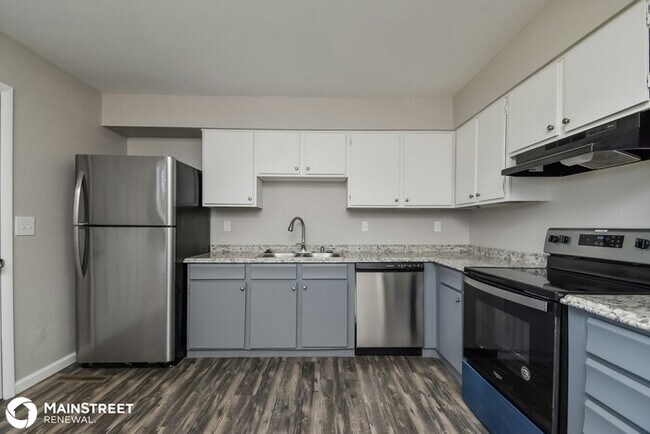 Building Photo - 4844 S Splendid Cir
