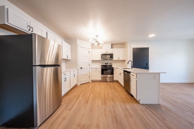 Building Photo - 426 Cobalt Dr