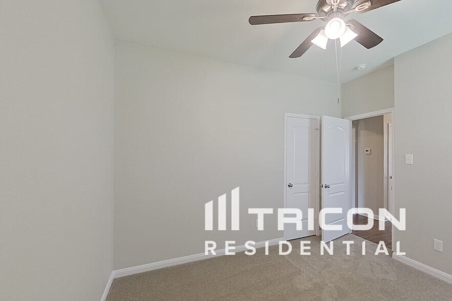 Building Photo - 1504 Conley Ln