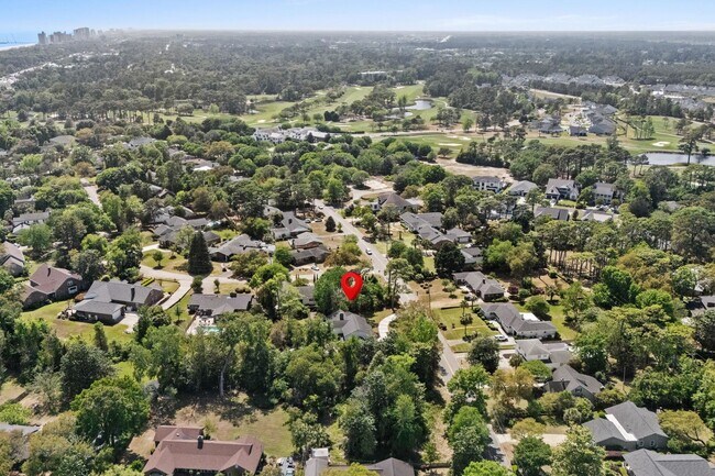 Building Photo - 5704 Woodside Ave