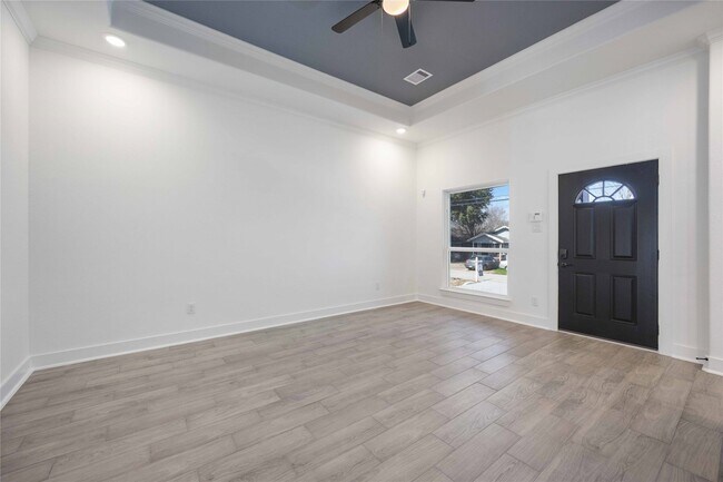 Building Photo - 3110 Evella St