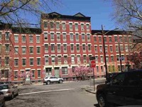 Building Photo - 264 9th St