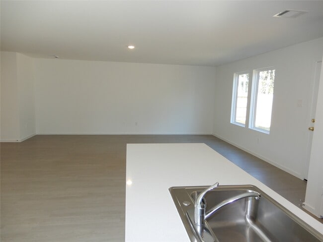 Building Photo - 16551 Plum Bark Dr