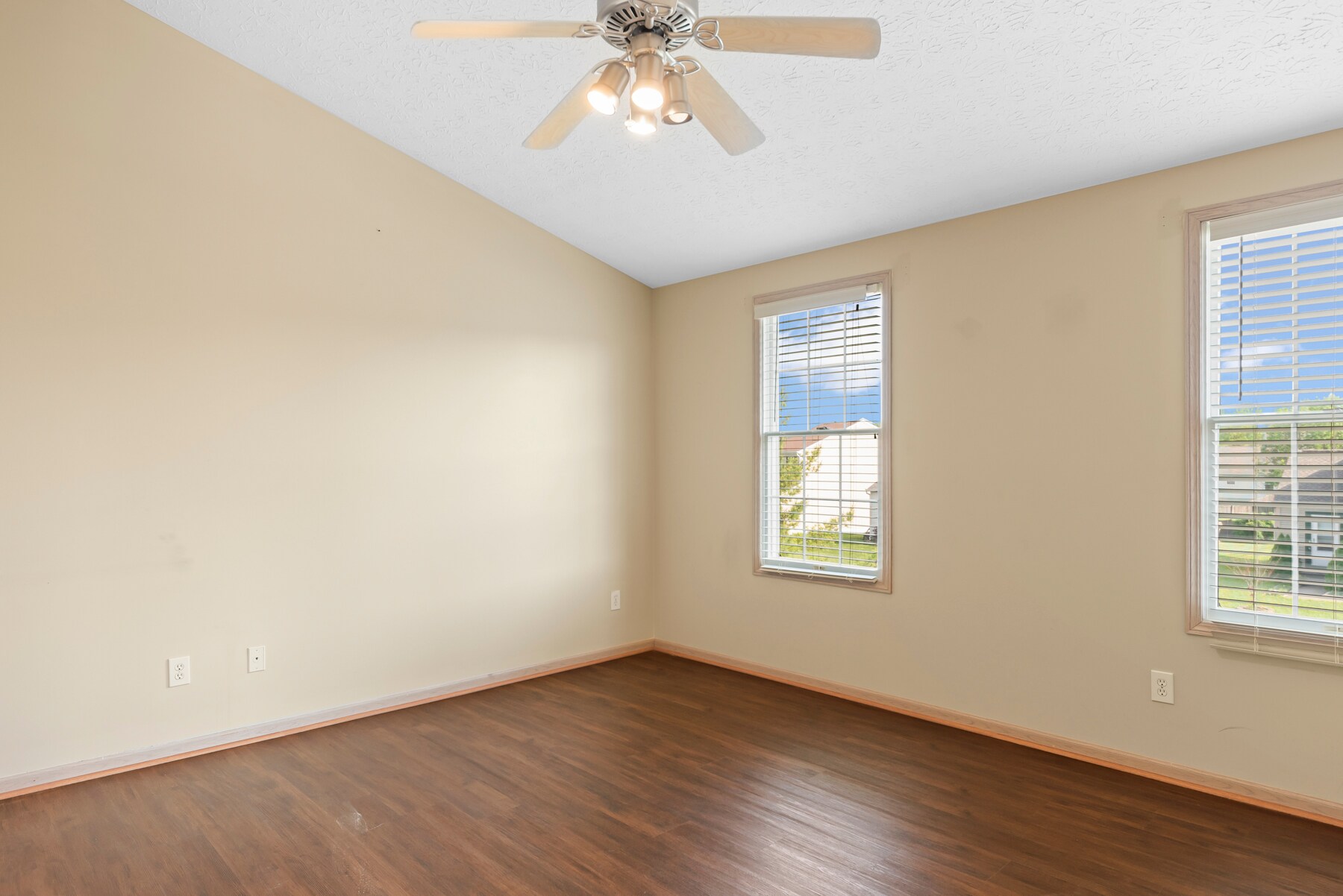 Building Photo - 8521 Old Ivory Way