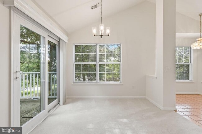 Building Photo - 5629 Willoughby Newton Dr