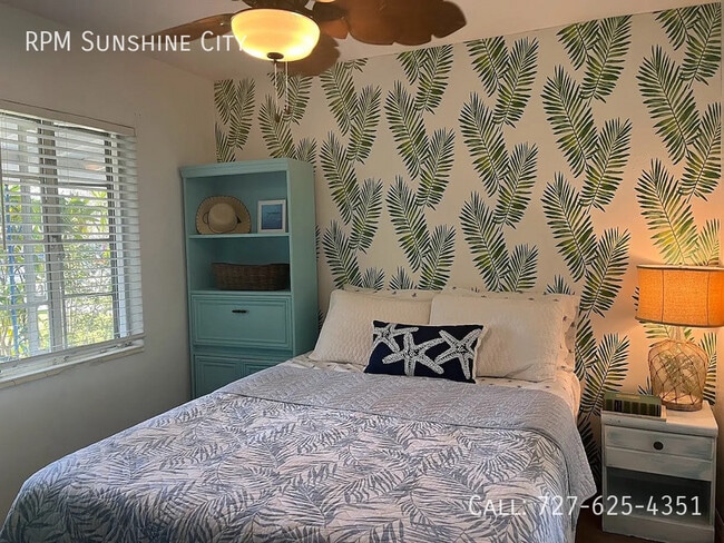 Building Photo - 521 71st Ave