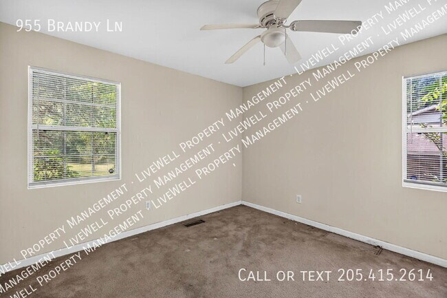 Building Photo - 955 Brandy Ln