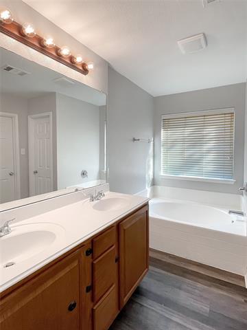 Building Photo - 1409 Wind Dancer Trail