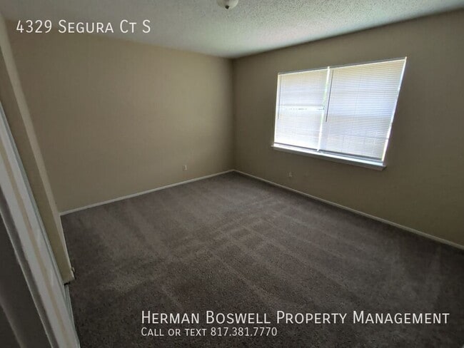 Building Photo - 4329 Segura Ct S