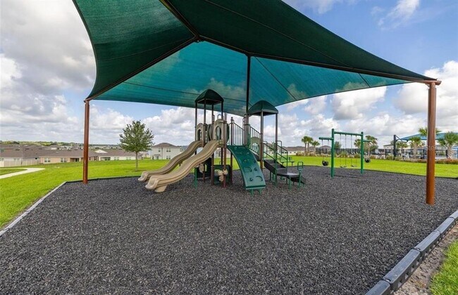 Building Photo - 324 Sofia Ln