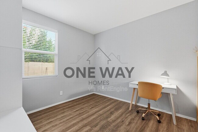 Building Photo - 9854 Thatcher Ave