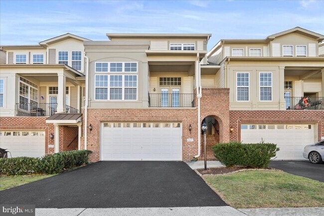 Building Photo - 43277 Tumbletree Terrace