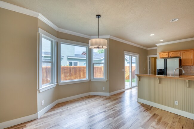 Building Photo - 7150 W Tobi Ct