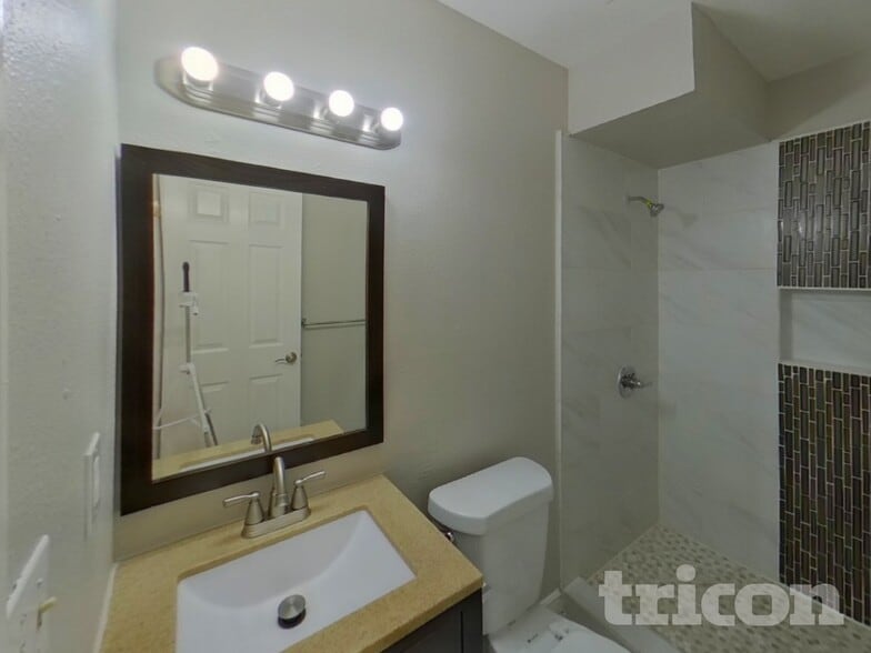 Building Photo - 3509 S Norfolk Way