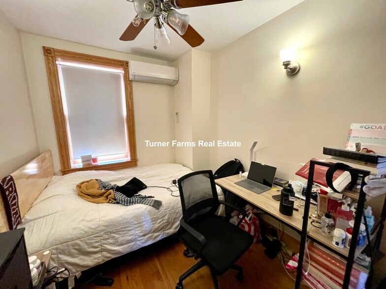 Building Photo - 5A Phillips St