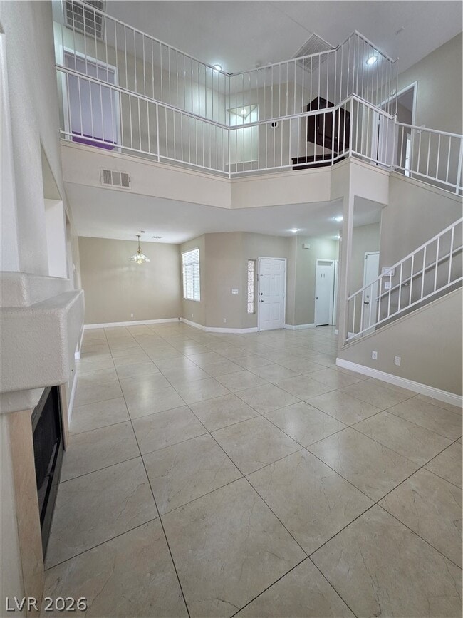 Building Photo - 2524 Silver Shadow Dr