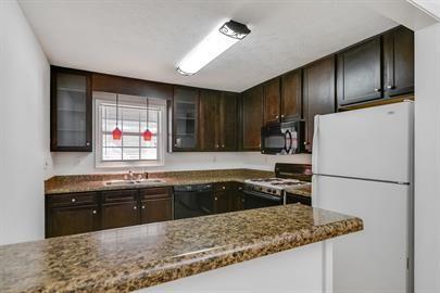 Building Photo - 1210 Augusta Dr
