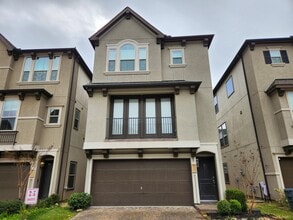 Building Photo - 10717 Madden Oaks Pl