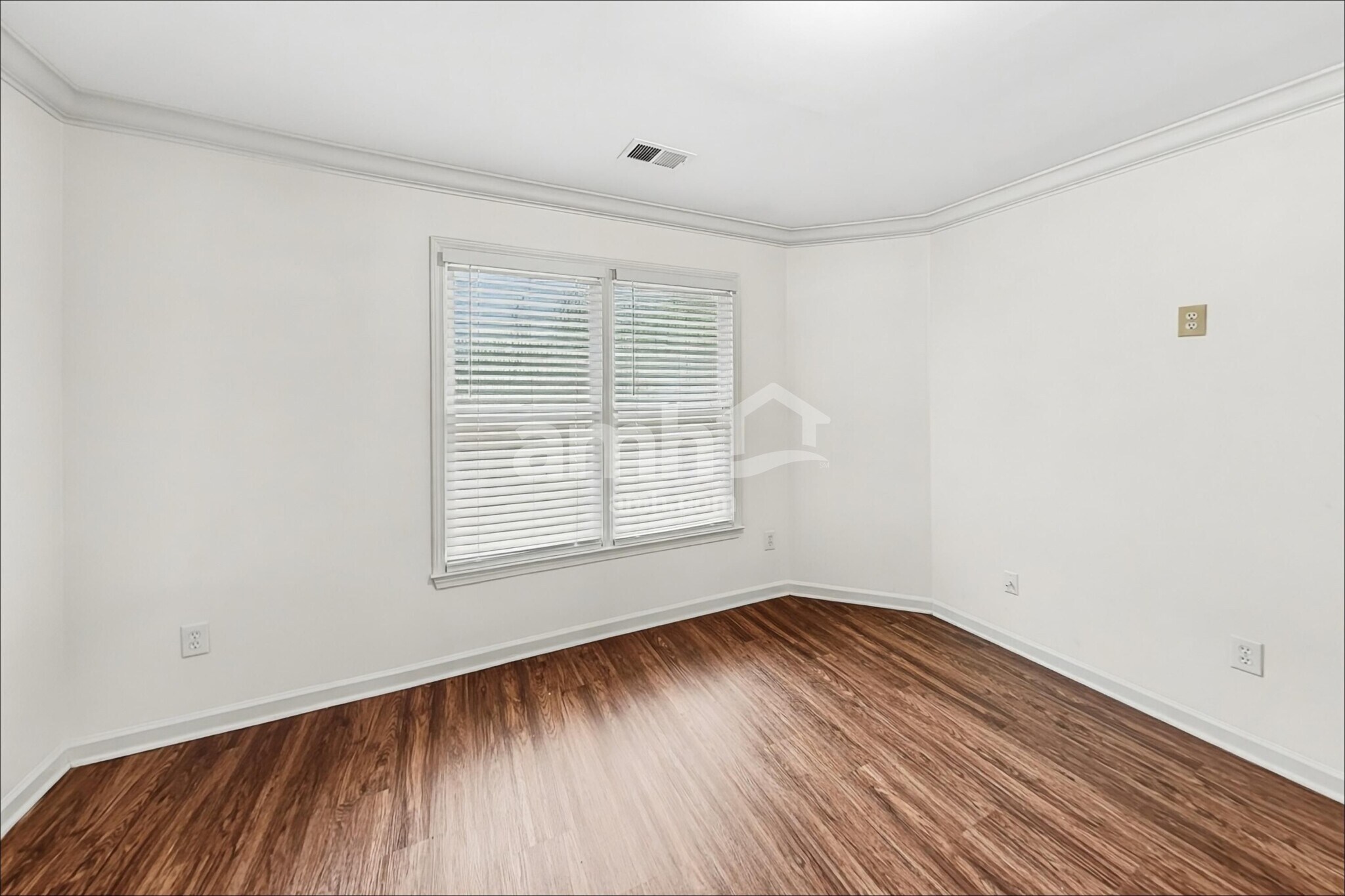 Building Photo - 1296 Crown Terrace