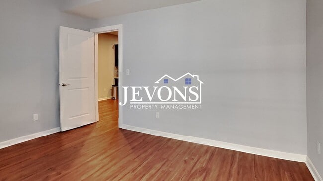 Building Photo - Discover this charming ADU near Golden Gar...