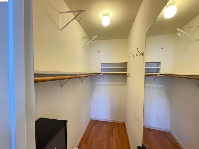 Building Photo - 2507 Baywood Way